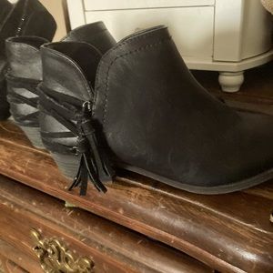 Ladies ankle boots